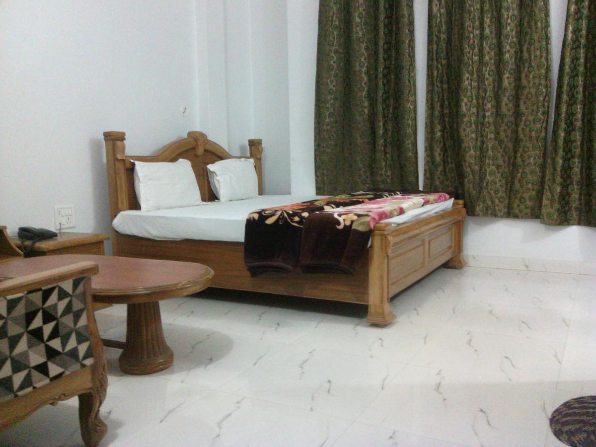 Dynasty Guest House Varanasi Exterior photo